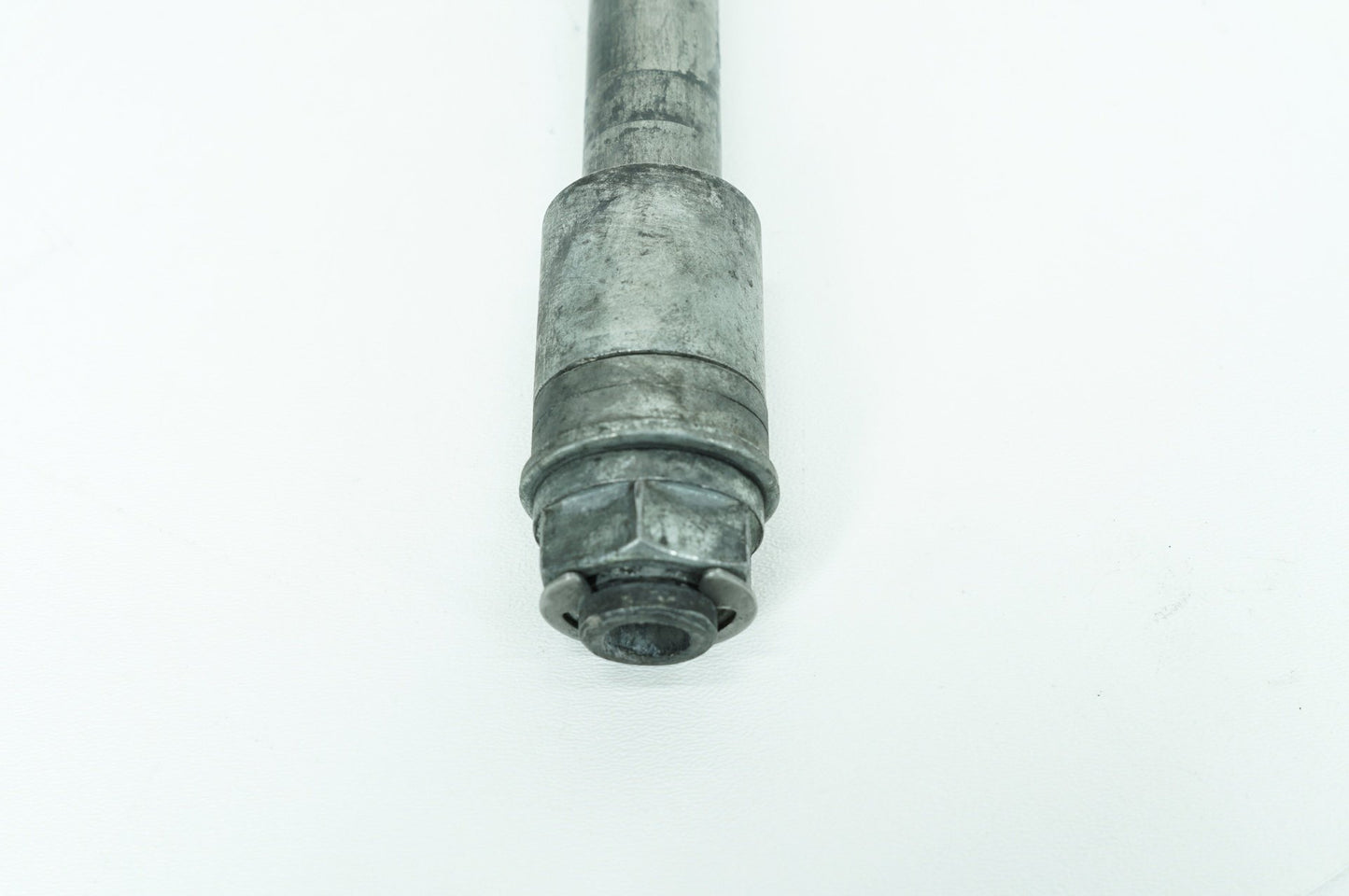 2004 - 2022 Harley-Davidson Sportster Custom Anniversary Rear Wheel Axle Bolt Shaft 41176-08