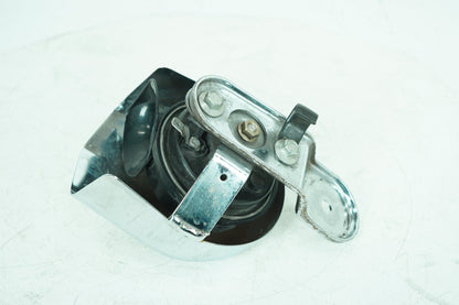 1999 - 2006 Harley-Davidson Touring Electra Glide Classic Horn Signal Klaxon Chrome Cover 69012-93A