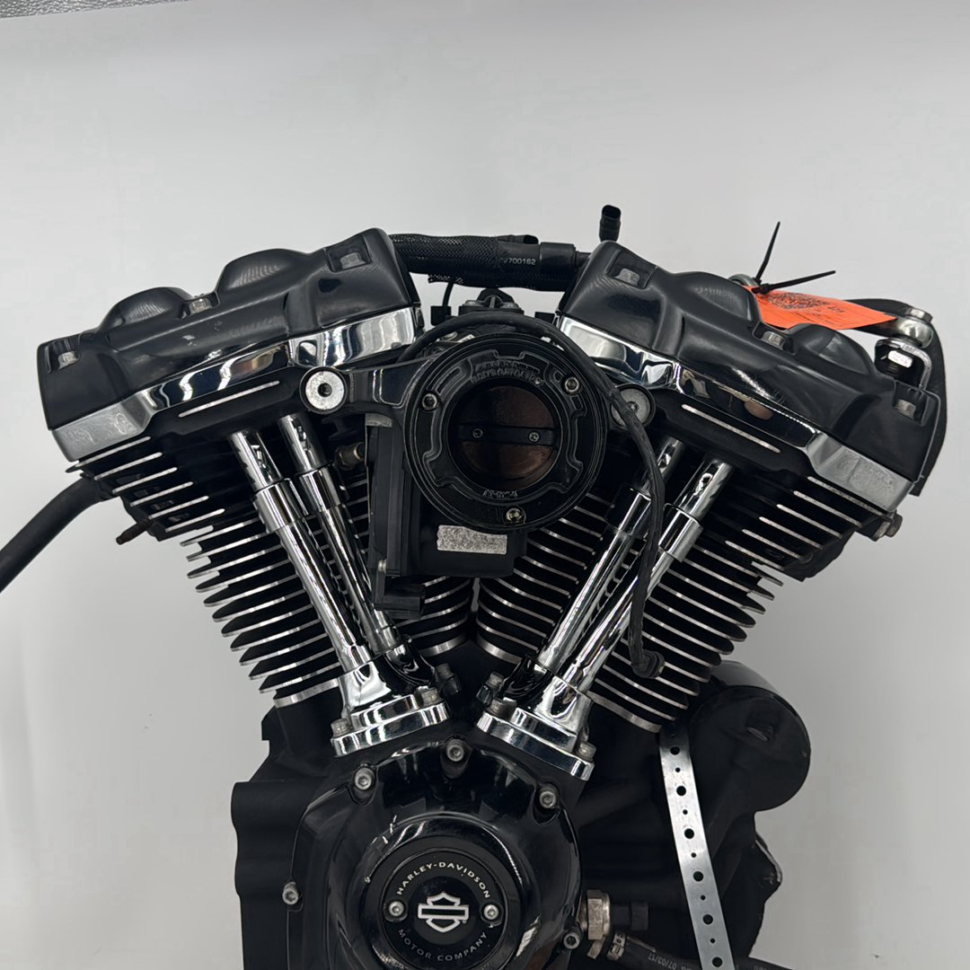 2019 - 2023 Harley-Davidson Touring Road King Special EFI Milwaukee M8 107 Engine Motor 16200371