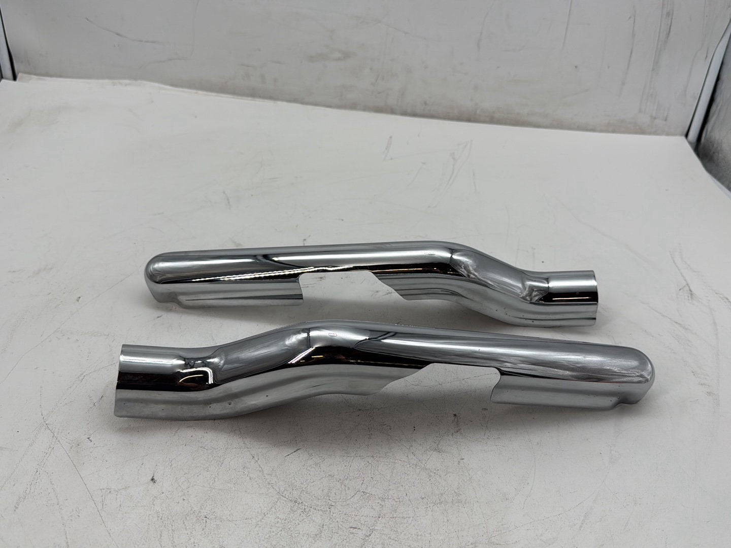 2006 Harley Touring FLHTCI Electra Glide Classic OEM Left Right Saddlebag Fender Struts Brackets