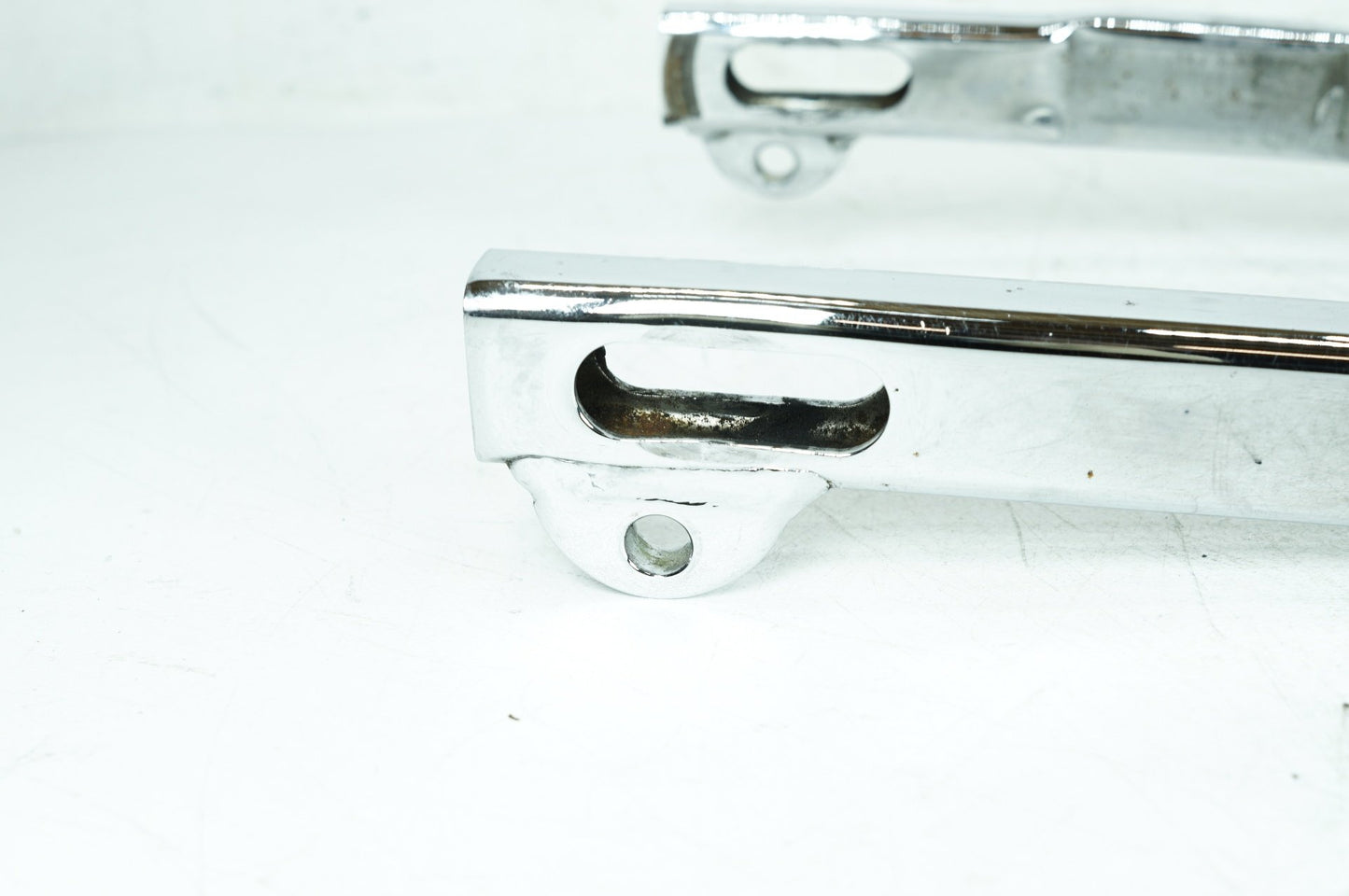 1986 - 2003 Harley-Davidson Sportster Hugger Rear Fork Swingarm Swing Arm 47547-87B
