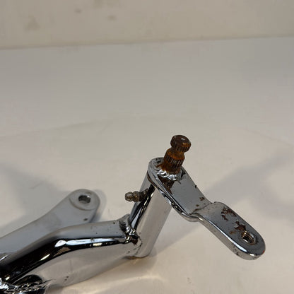 1986 - 2003 Harley-Davidson Sportster Hugger 883 Right Driver Footpeg Bracket Mount 42426-99