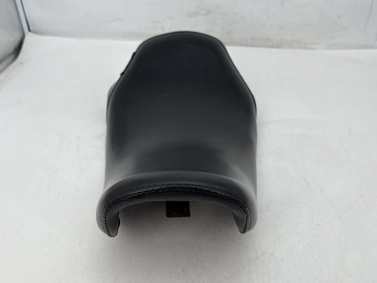 2006 Harley-Davidson Dyna FXDWGI Wide Glide OEM Rider Driver Seat Saddle Le Pera
