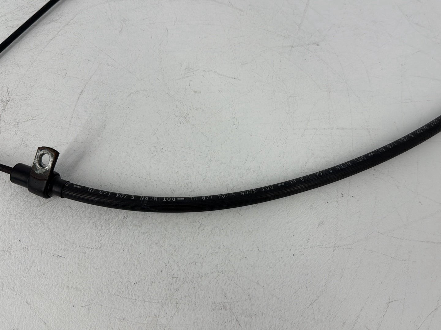2005 Harley Sportster XL883C 883 Custom OEM Front Brake Hose Line Pipe