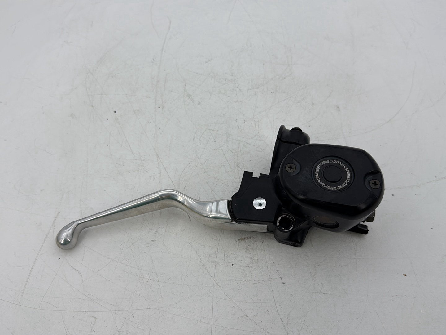 2006 Harley Sportster XL883C 883 Custom OEM Front Right Brake Lever Master Cylinder
