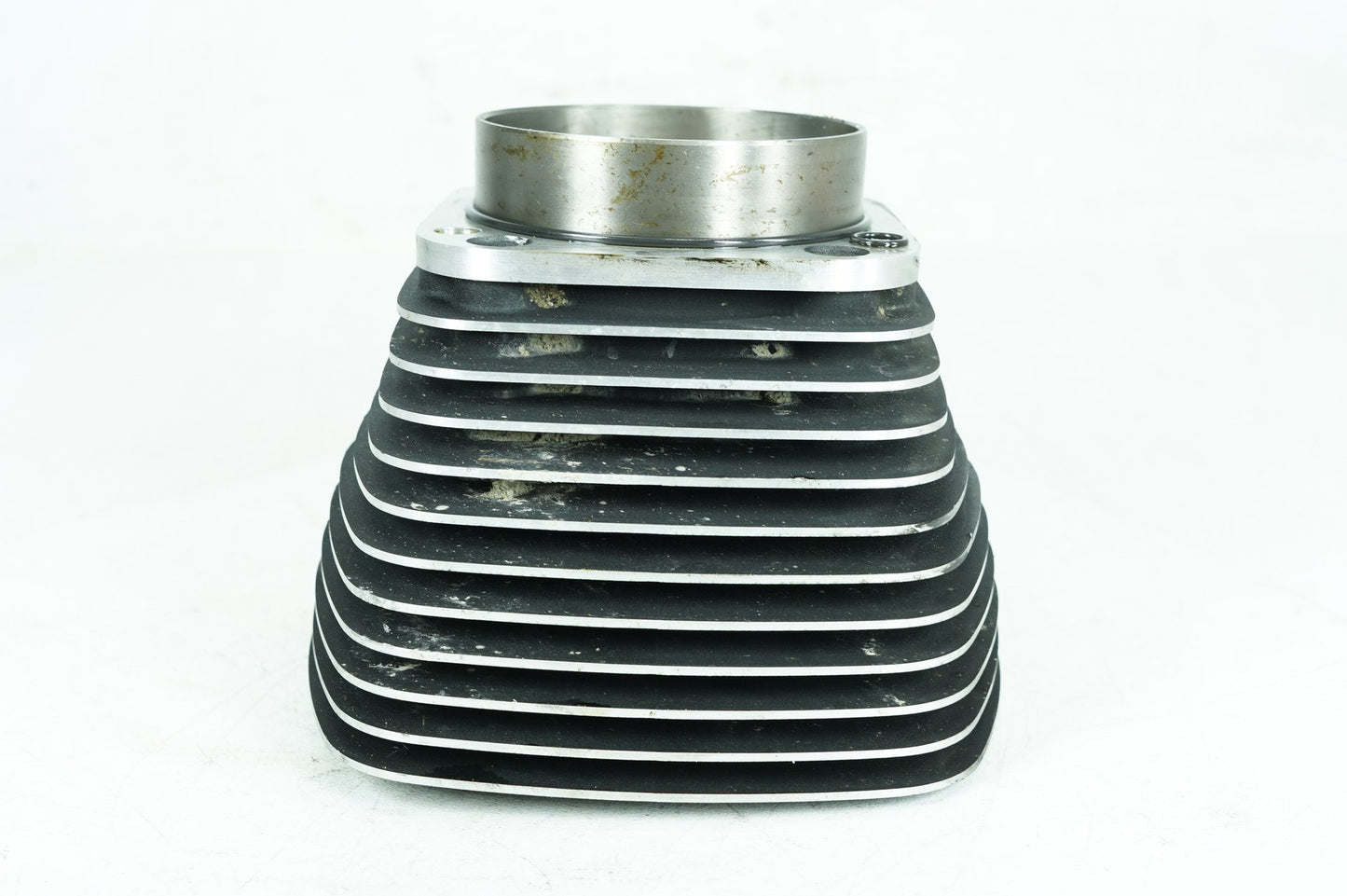1999 - 2006 Harley-Davidson Softail Heritage Twin Cam Engine Jug 1 Cylinder Barrel  	16526-99