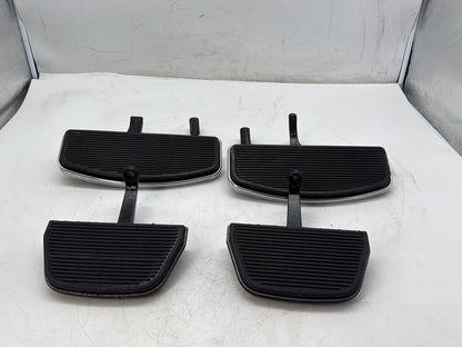 2006 Harley Touring FLHTCI Electra Glide Classic OEM Left Right Driver & Pass Floorboard Foot Rest