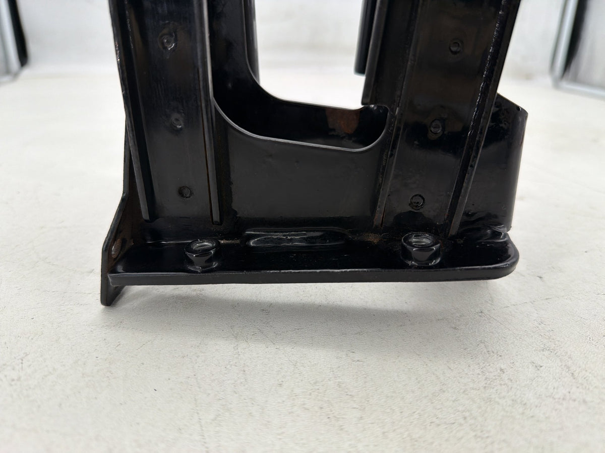 2016 Harley Road Glide Touring FLTRXS OEM Inner Fairing Mount Support Bracket