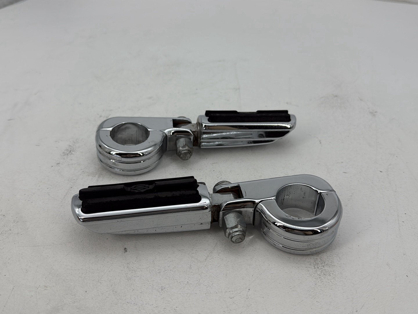 2004 Harley Softail FLSTC Heritage Classic OEM Front Right Left Highway Foot Pegs