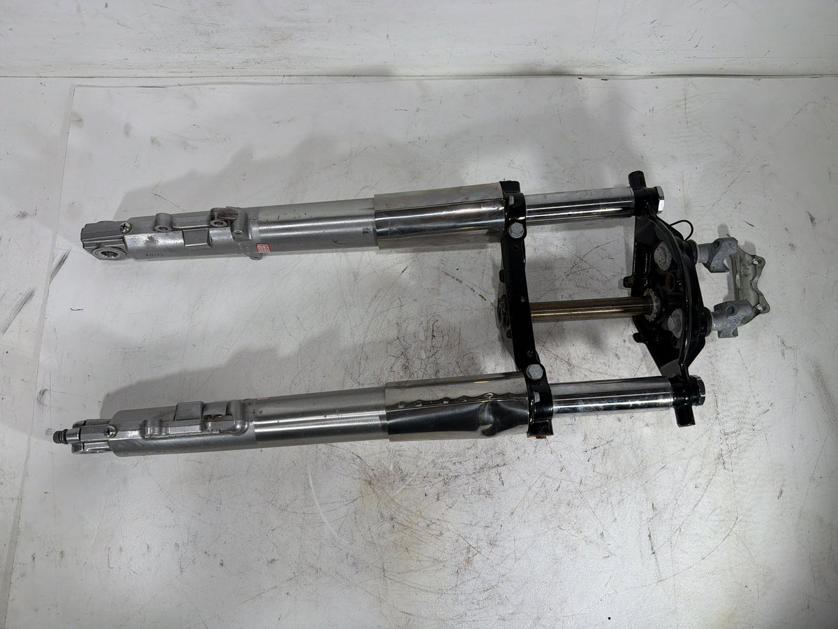 09 Harley Street Glide Touring OEM Front Triple Tree Set LH RH Fork Legs Sliders