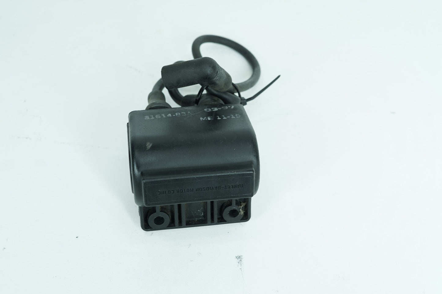 1983 - 1998 Harley-Davidson Dyna Super Glide Ignition Coil Spark Plugs Cable 31614-83A