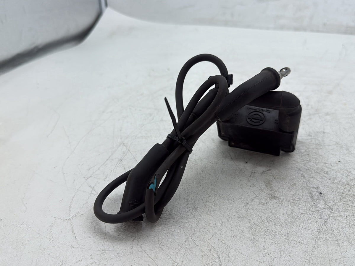 2010 Harley Road King Touring Classic OEM Ignition Coil Spark Plugs Cable