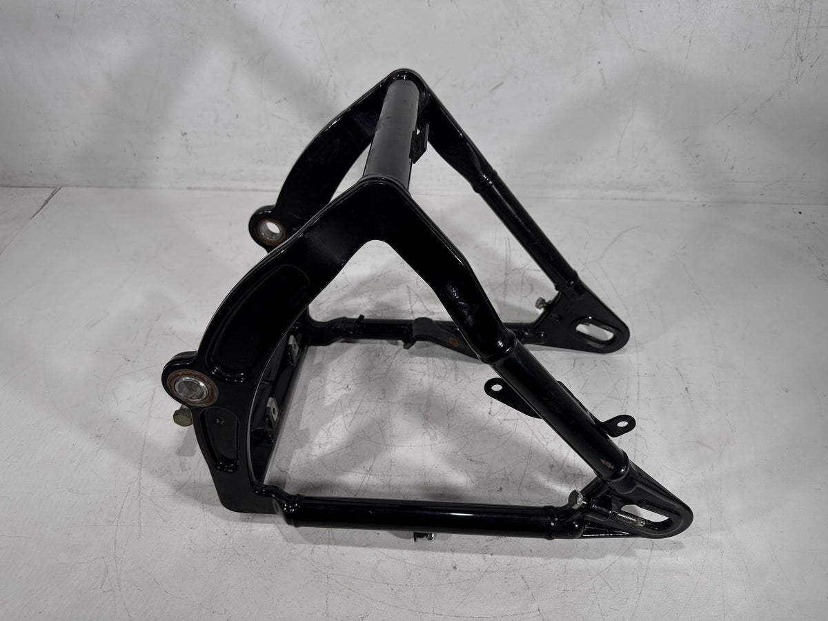 2003 Harley Softail Deuce FXSTDI OEM Rear Fork Swingarm Swing Arm 47573-00A