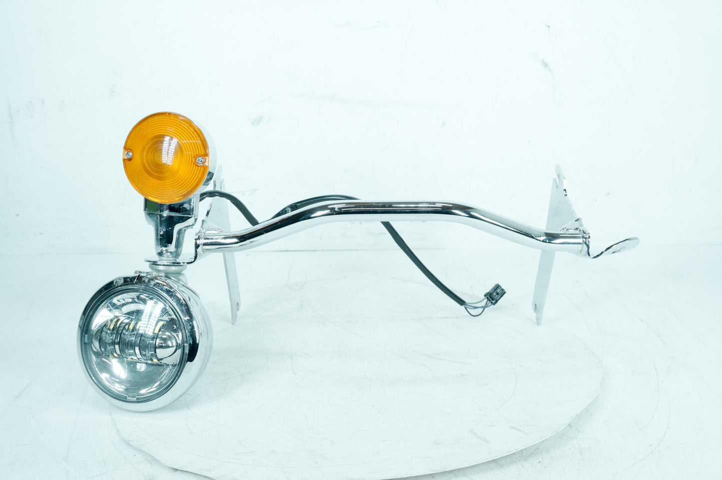 2012 - 2016 Harley-Davidson Touring Electra Glide Classic Front Turn Signal Indicators Aux Light Bar 68712-94A