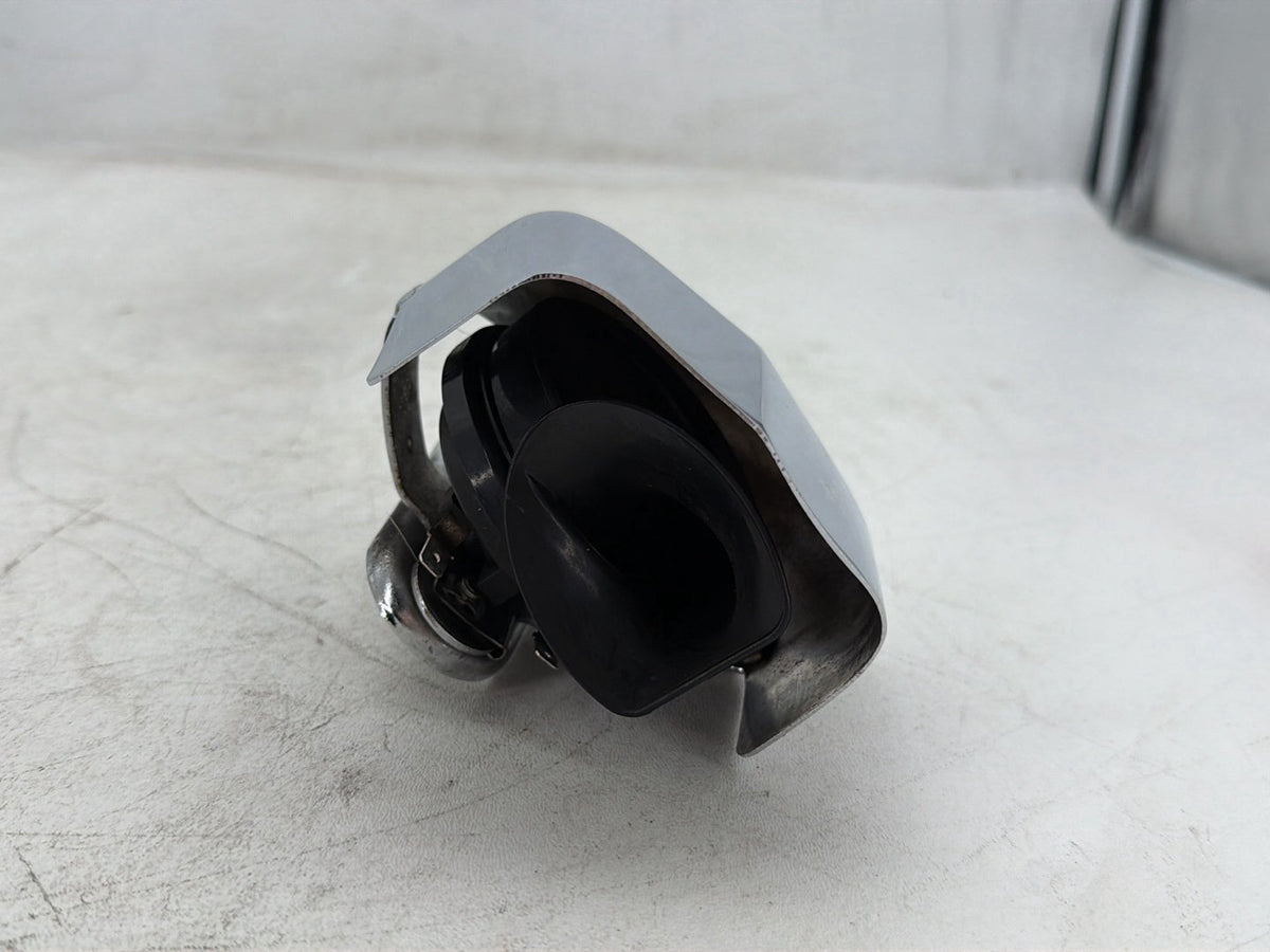 2003 Harley Softail Deuce FXSTD OEM Horn Signal Klaxon Chrome Cover