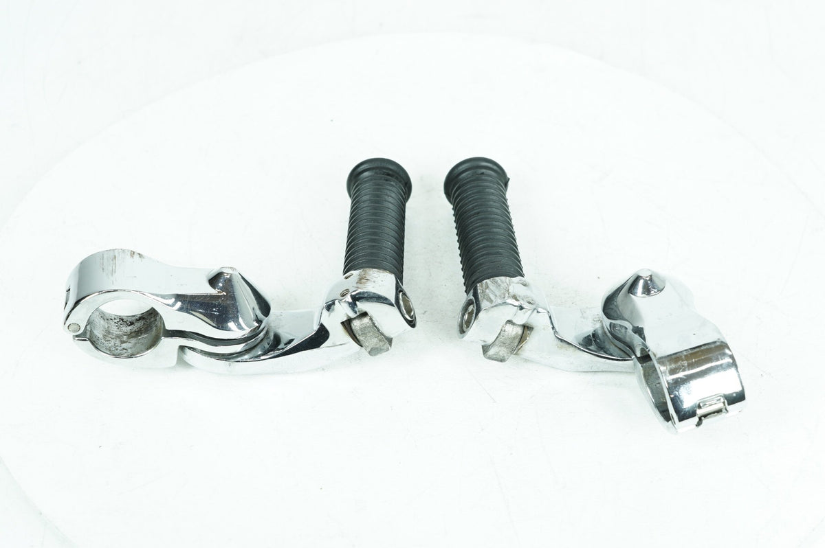 2005 Harley Sportster XL1200 C Custom OEM Front Right Left Highway Foot Pegs