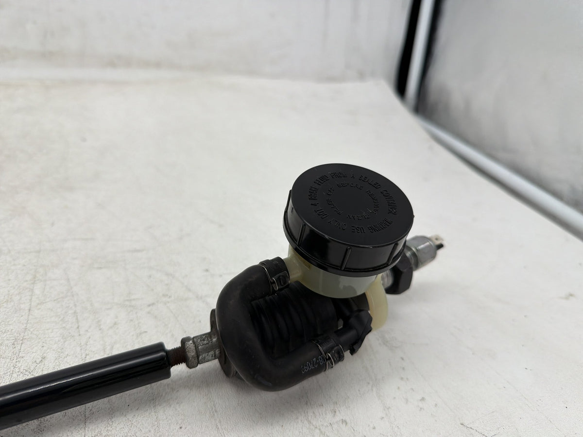 2012 Harley Dyna Fat Bob FXDF 103 OEM Rear Brake Master Cylinder Reservoir
