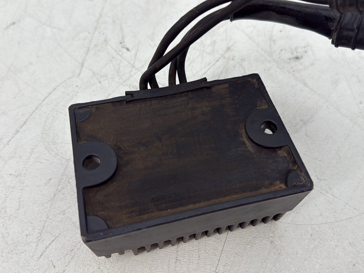 2008 Harley Sportster XL883L 883 Low OEM Voltage Regulator Rectifier 74546-07A