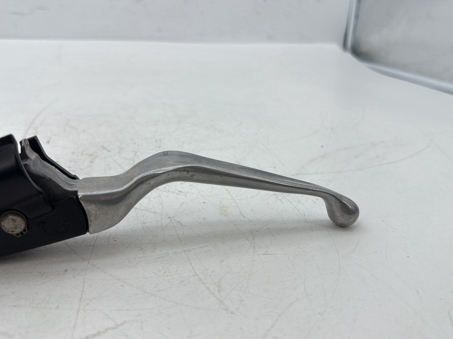 2002 Harley Dyna FXD Super Glide OEM Front Right Brake Lever Master Cylinder