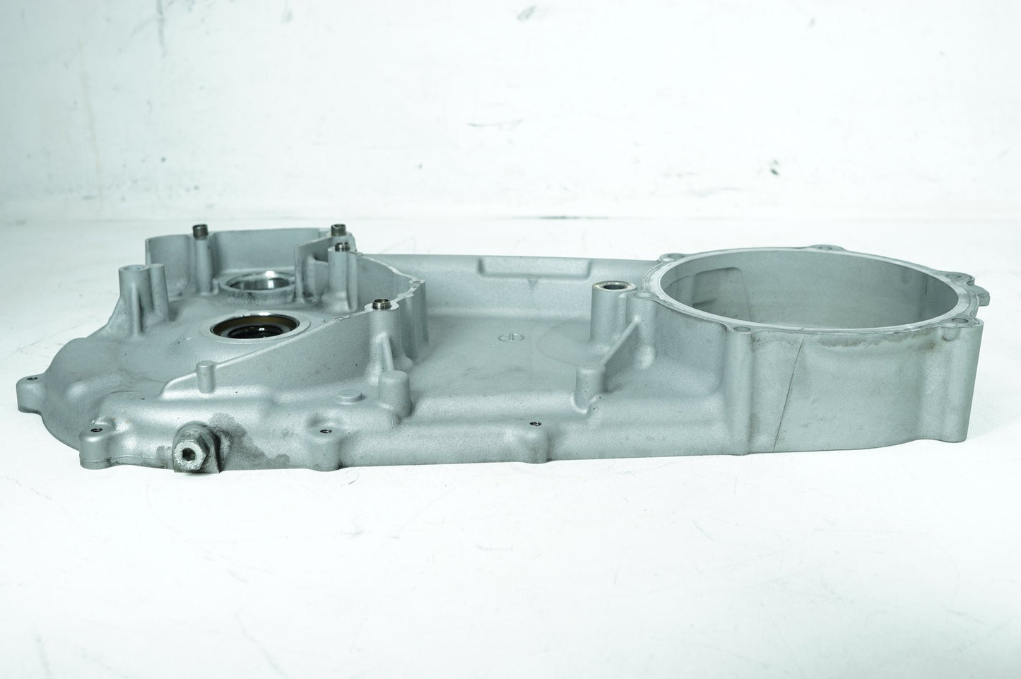 2007 - 2017 Harley-Davidson Dyna Super Glide Custom Inner Primary Clutch Cover 60681-06A