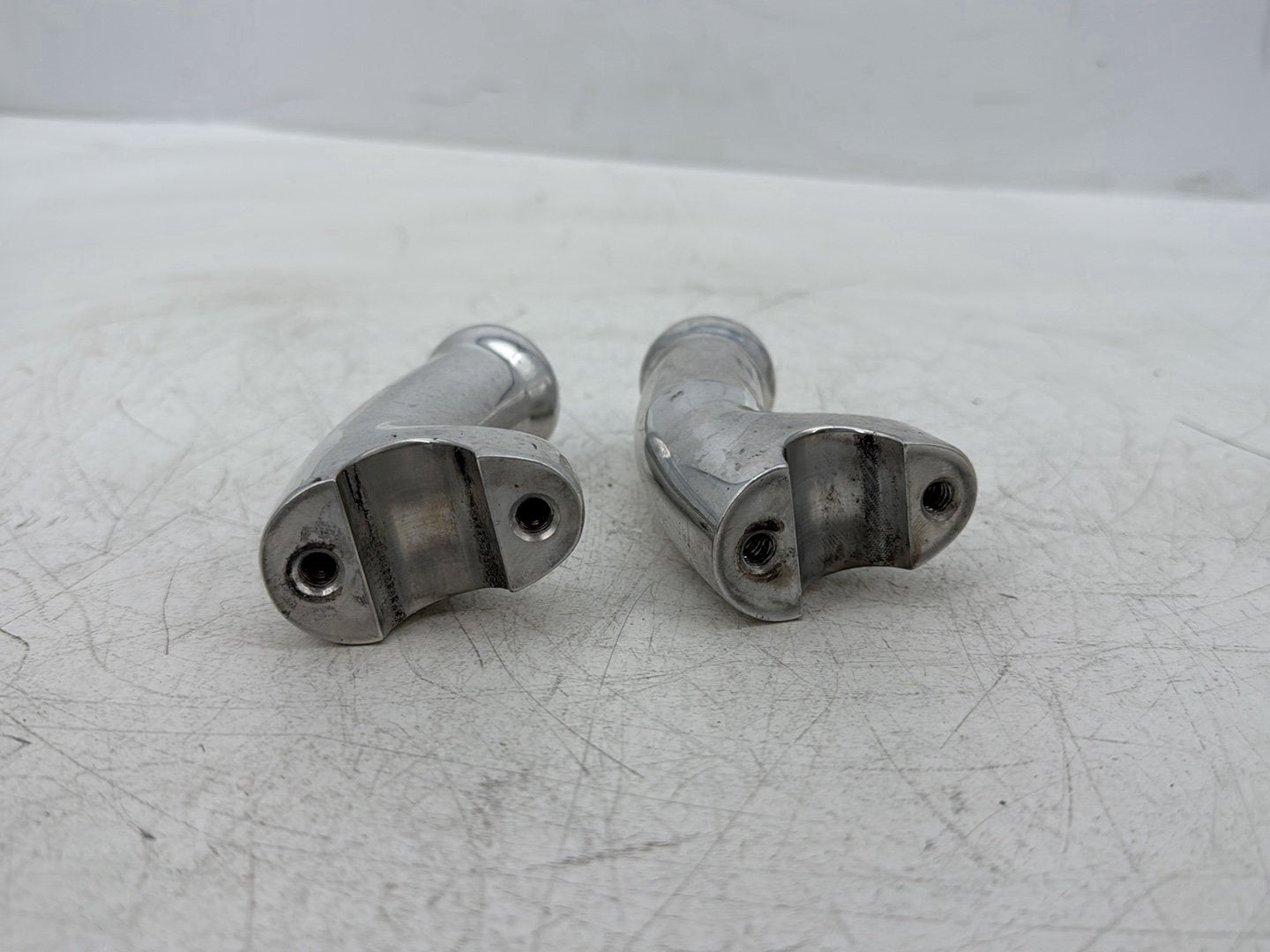 2008 Harley Dyna FXDL Low Rider Anniversary OEM Front Handlebar Risers Riser