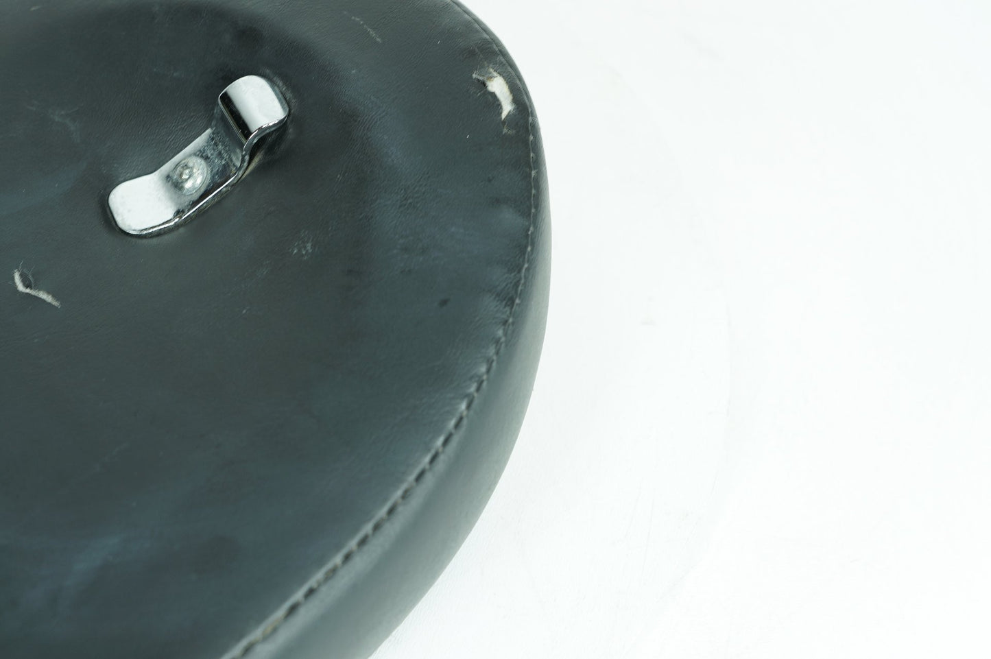 1999 - 2006 Harley-Davidson Softail Deluxe Rear Passenger Backrest Cushion Pad 52189-00