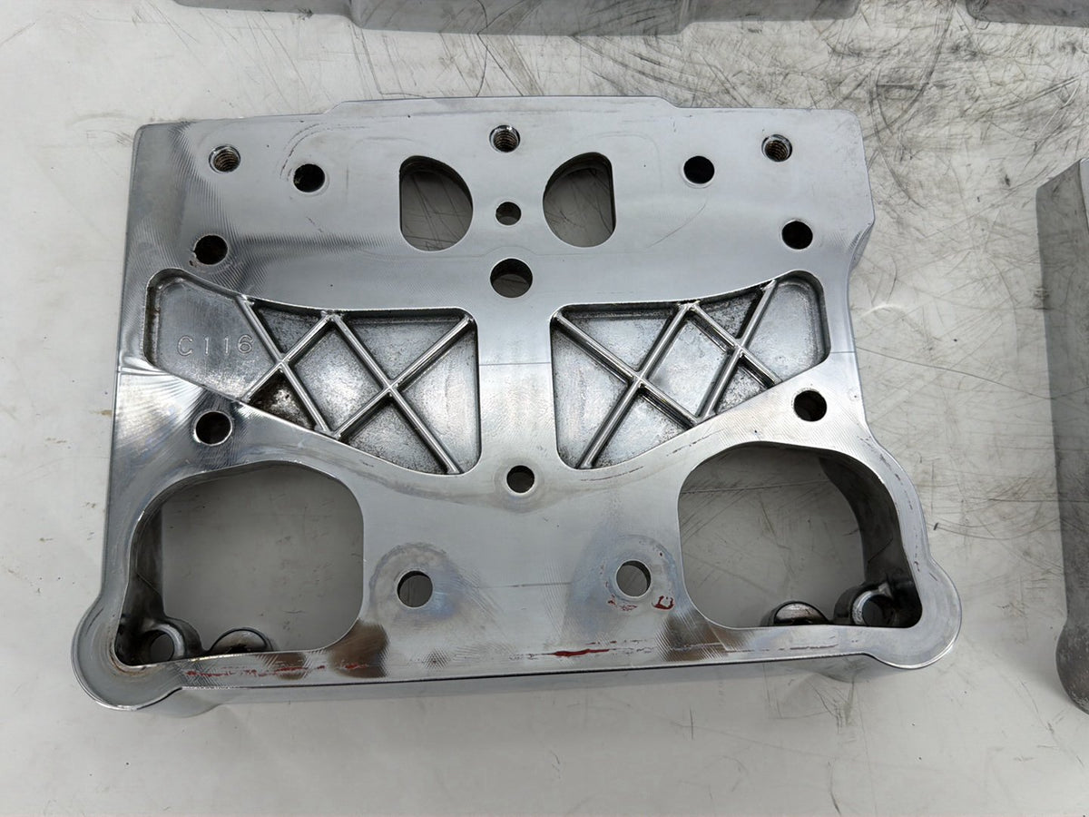2010 Harley Touring Electra Glide Classic OEM Twin Cam Top Rocker Cover 17571-99