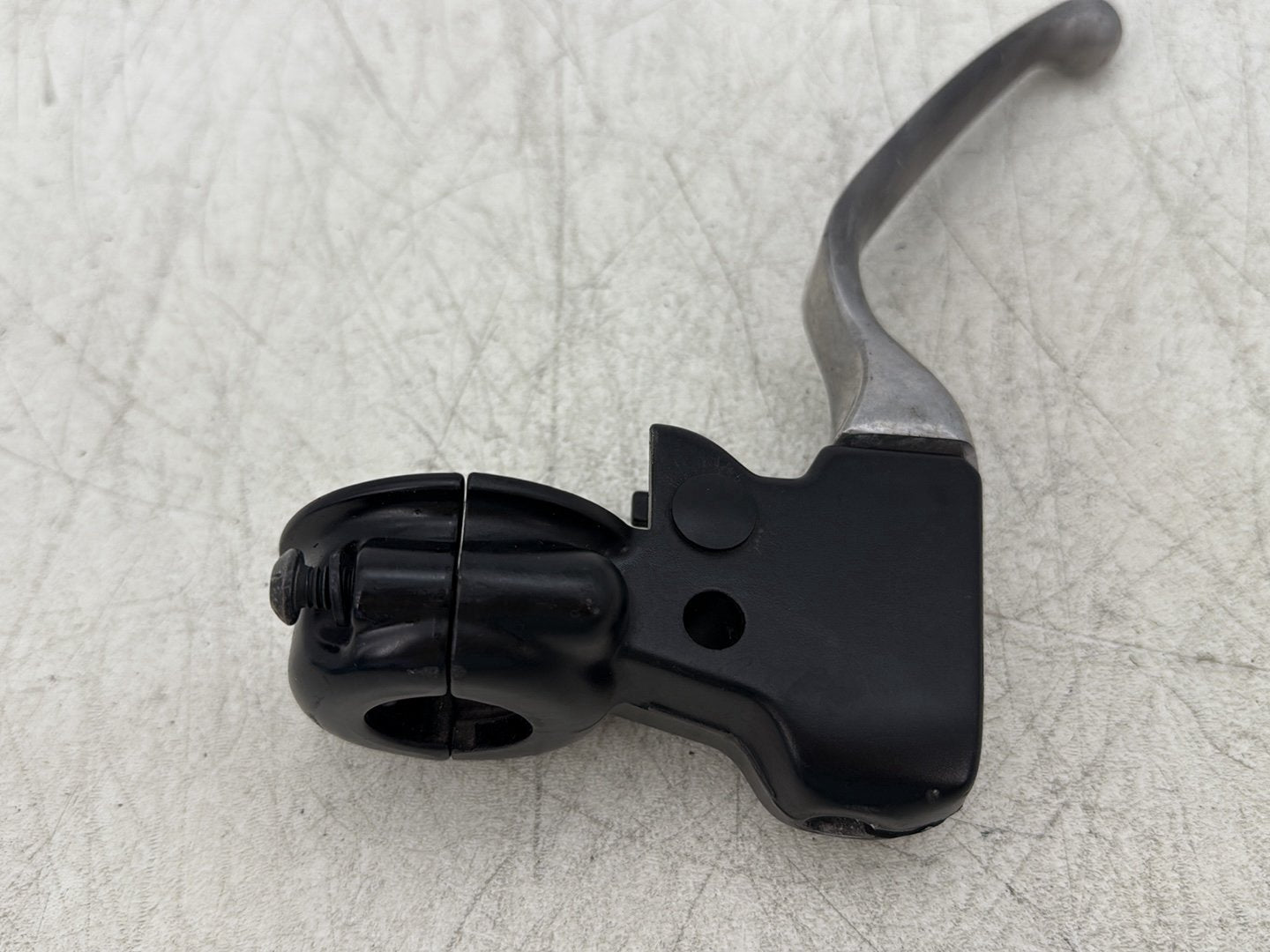 2011 Harley Street Glide Touring FLHX OEM Front Left Hand Clutch Control Lever