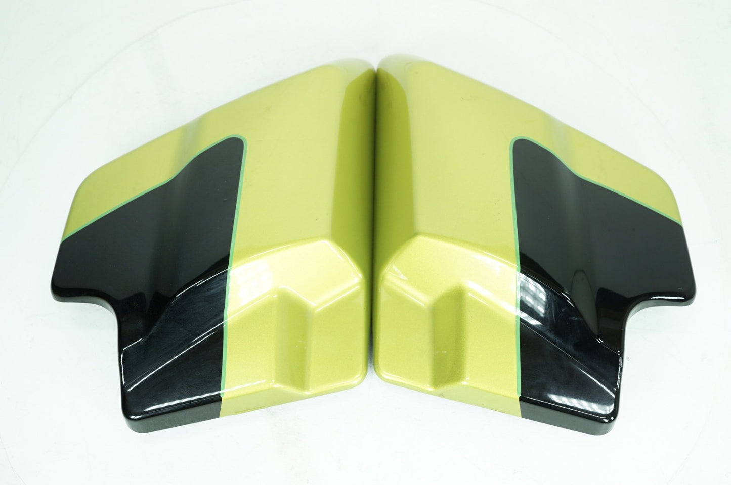 2007 - 2012 Harley-Davidson Touring Electra Glide Ultra Left Right Side Fairing Cover 66048-09