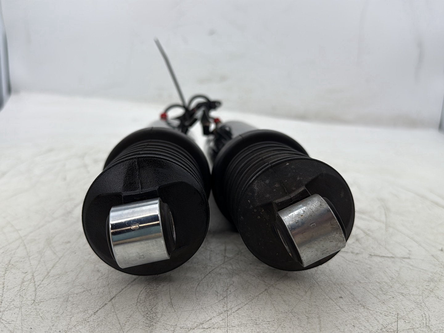 12 Harley Street Glide Touring FLHX OEM Rear Left Right Shock Absorbers LOW 12"