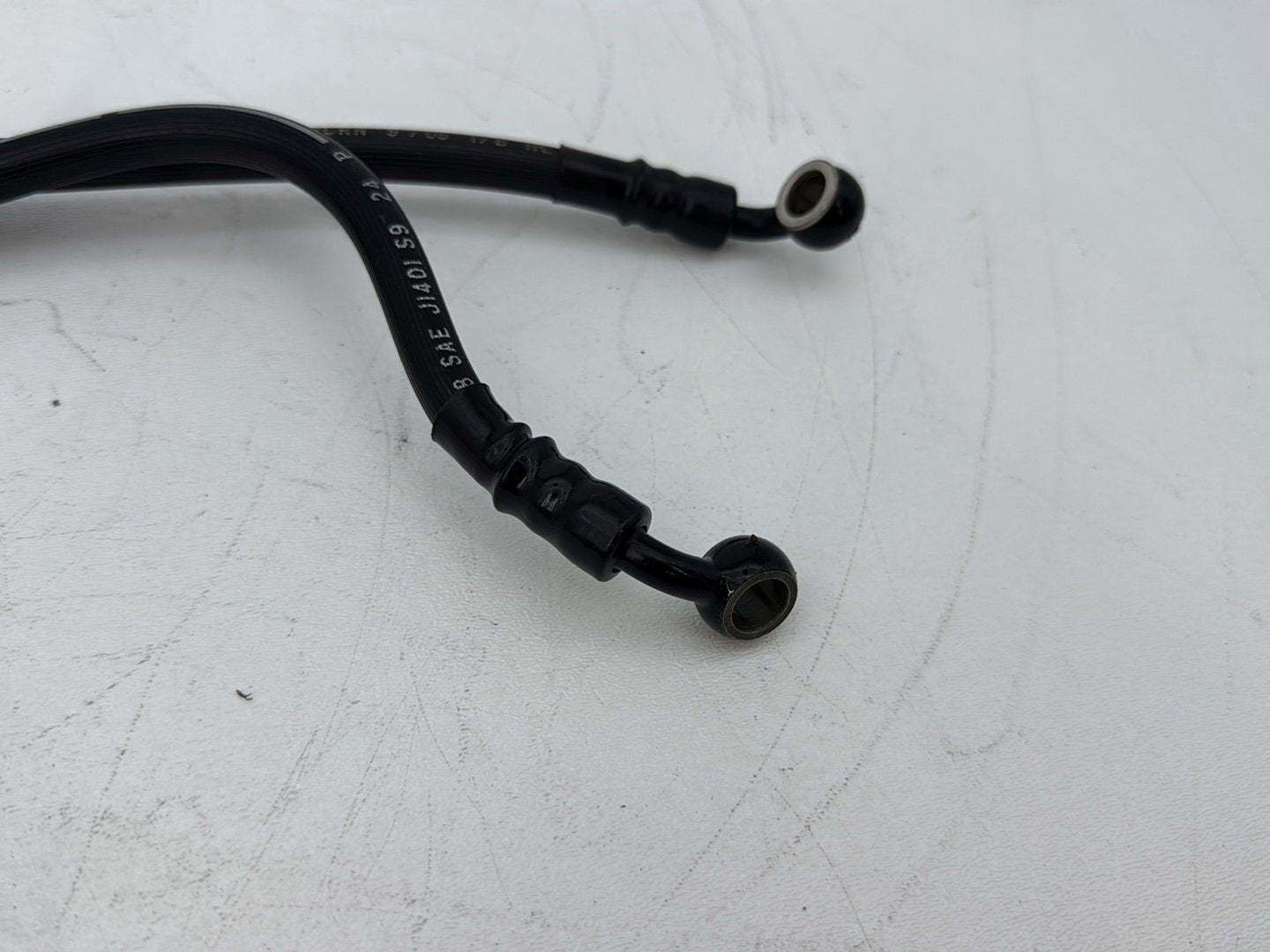 2004 - 2013 Harley-Davidson Sportster 1200 Custom Front Brake Hose Line Pipe 45449-04