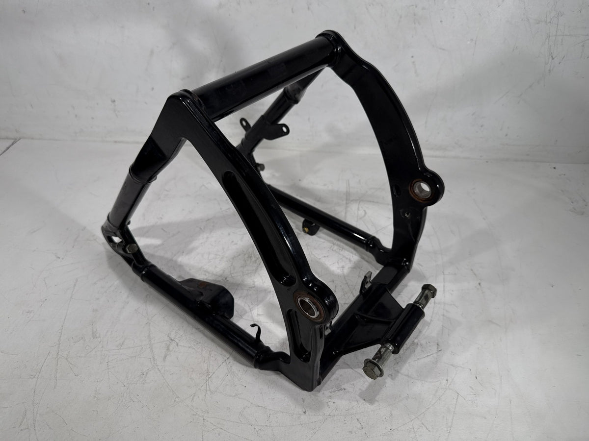 2003 Harley Softail Deuce FXSTDI OEM Rear Fork Swingarm Swing Arm 47573-00A