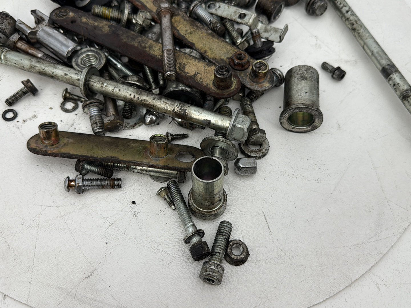 1999 - 2006 Harley-Davidson Softail Heritage Hardware Bolts Nuts & Brackets