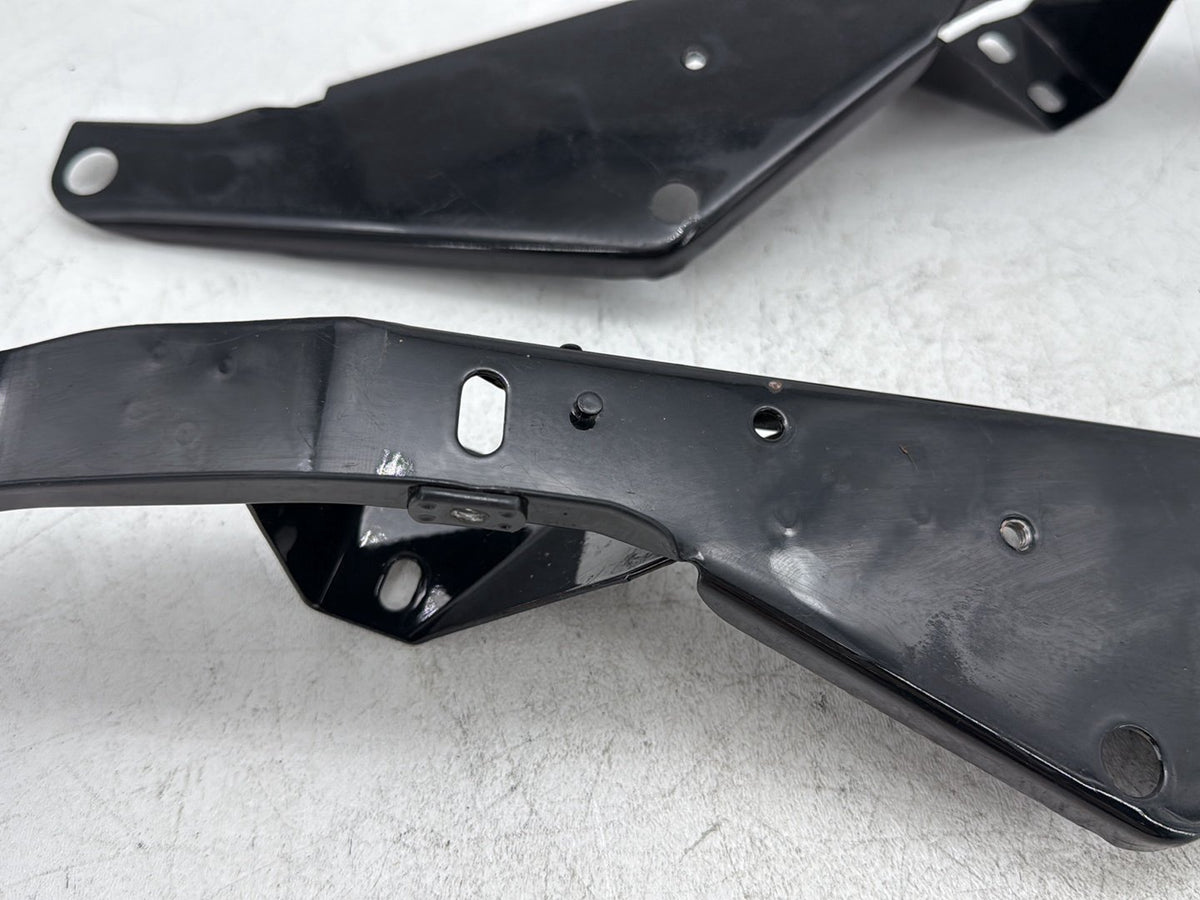 2000 Harley Electra Glide Touring Ultra OEM Right Left Fairing Support Brackets