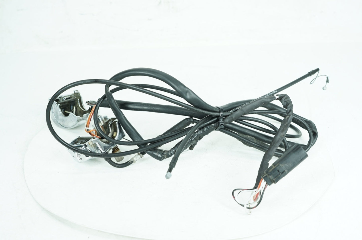 2007 Harley Softail FXSTC Custom OEM Right Engine Start Kill Switches Controls