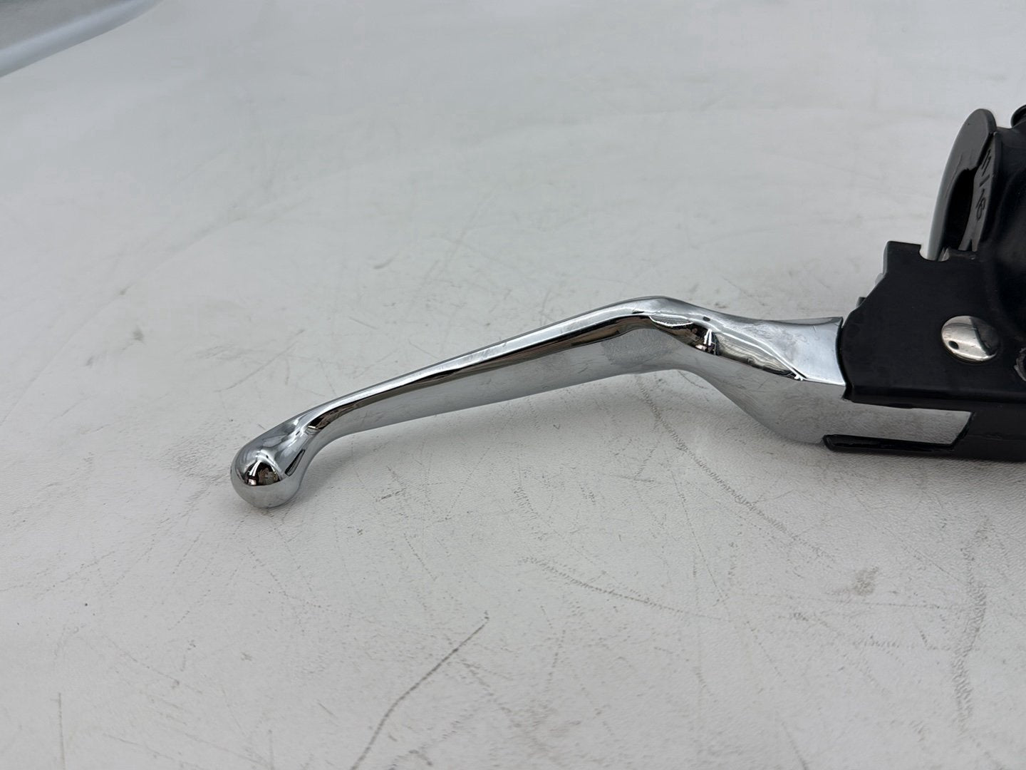 2007 - 2012 Harley-Davidson Touring Electra Glide Ultra Front Right Brake Lever Master Cylinder