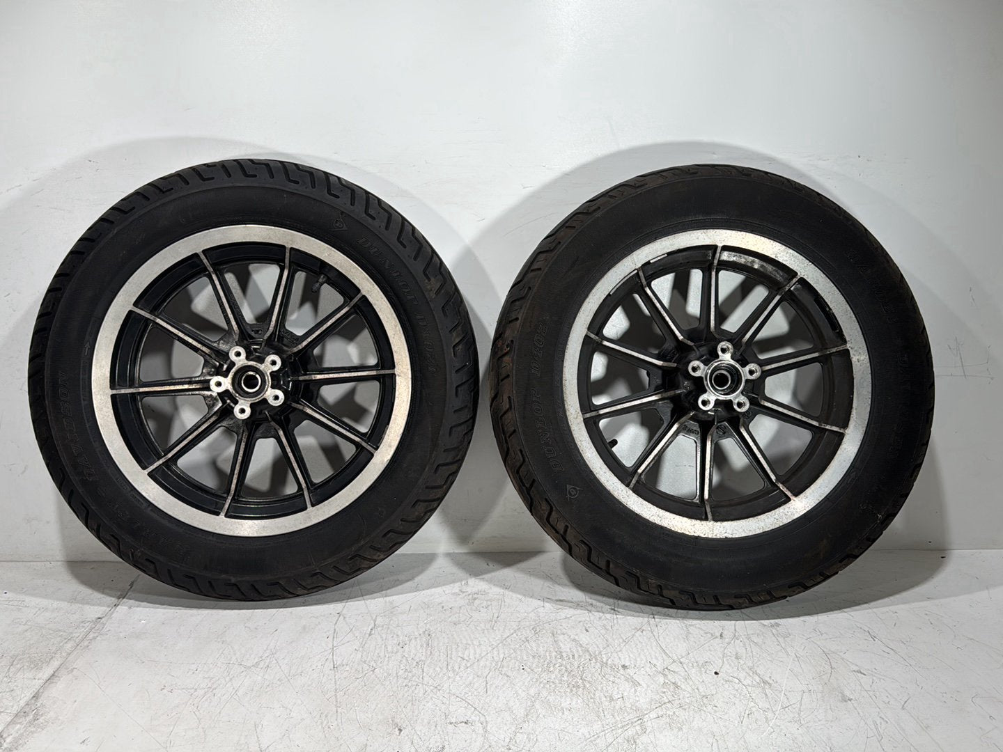 1997 Harley Road King Touring Police Front & Rear Wheel Rim Tire 43402-87A 16"