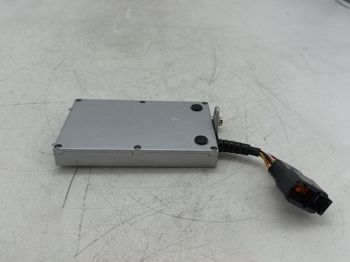 06 Harley Electra Glide Touring Ultra FLHTCUI OEM CB Harman Kardon Radio Module