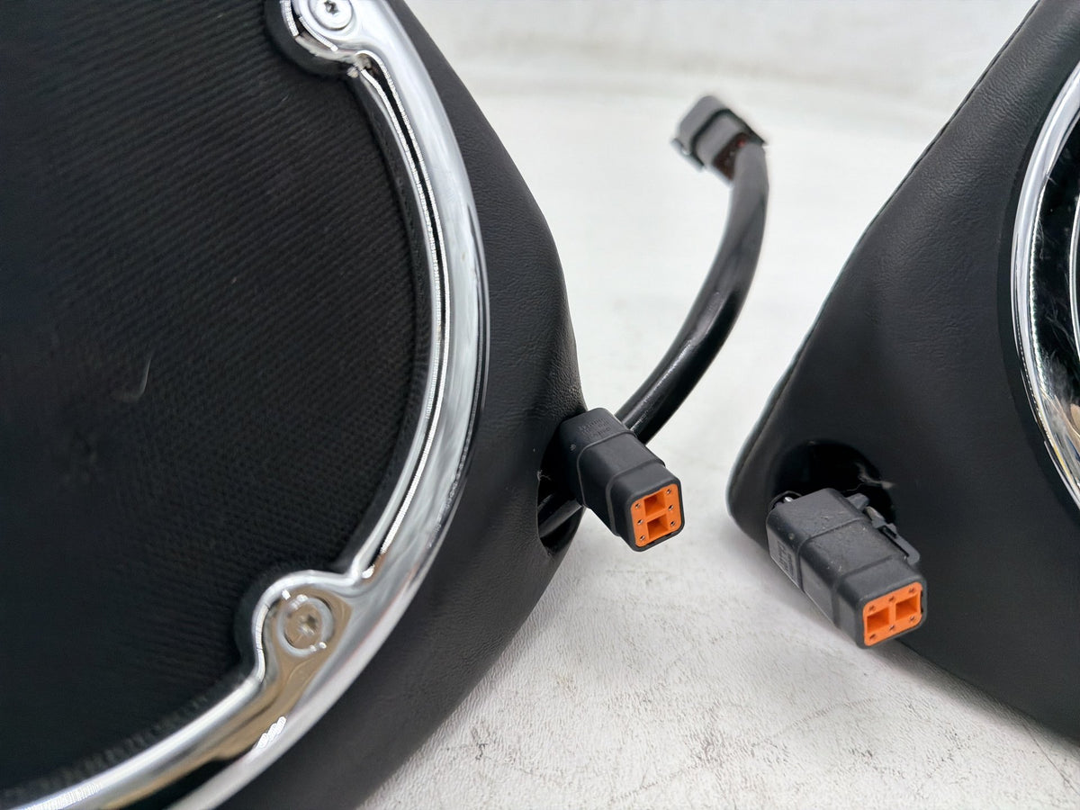 2007 Harley Electra Glide Touring CVO Eagle OEM Rear Left Right Audio Speakers