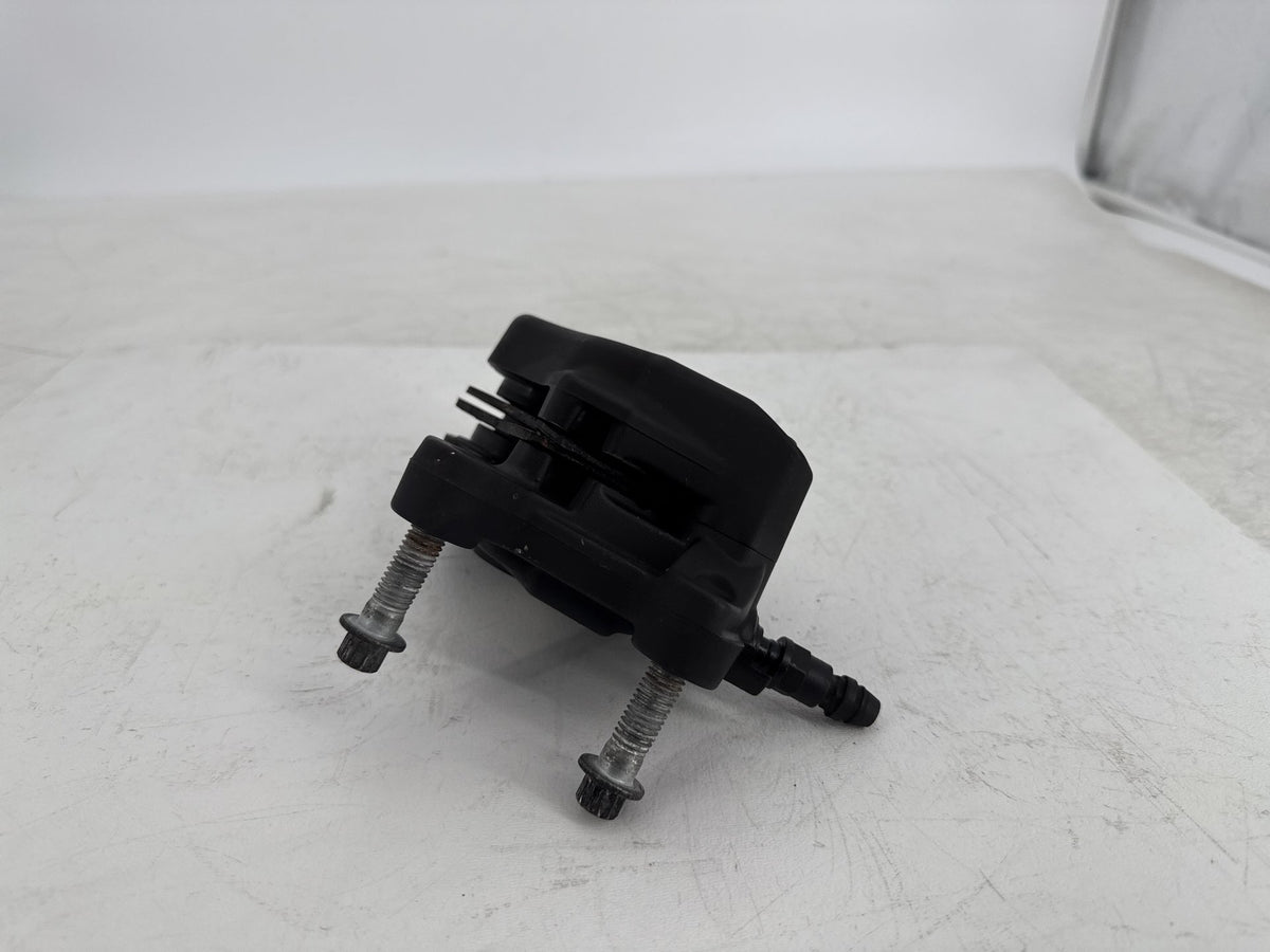 2013 Harley Street Glide Touring FLHX OEM Front Left 1 Brake Caliper