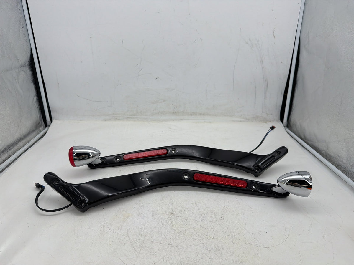 2020 Harley Softail Standard FXST OEM Rear Left Right Fender Struts Bracket & Turn Signal