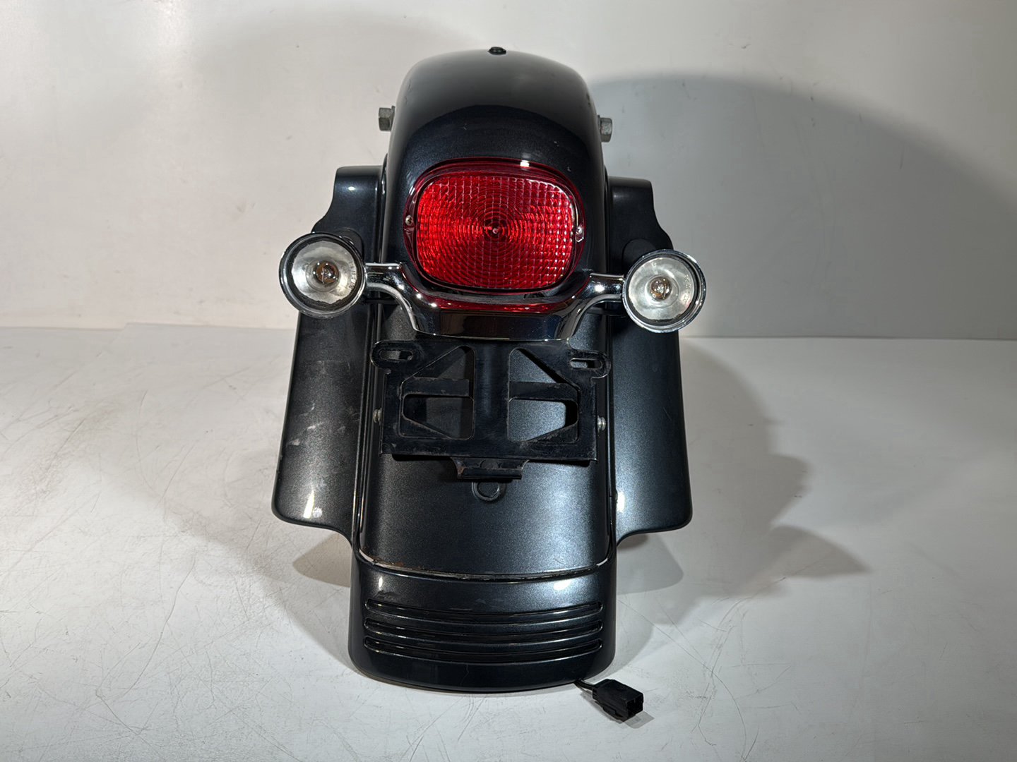 2007 - 2012 Harley-Davidson Touring Street Glide Rear Wheel Fender & Turn Signals Bar Taillight