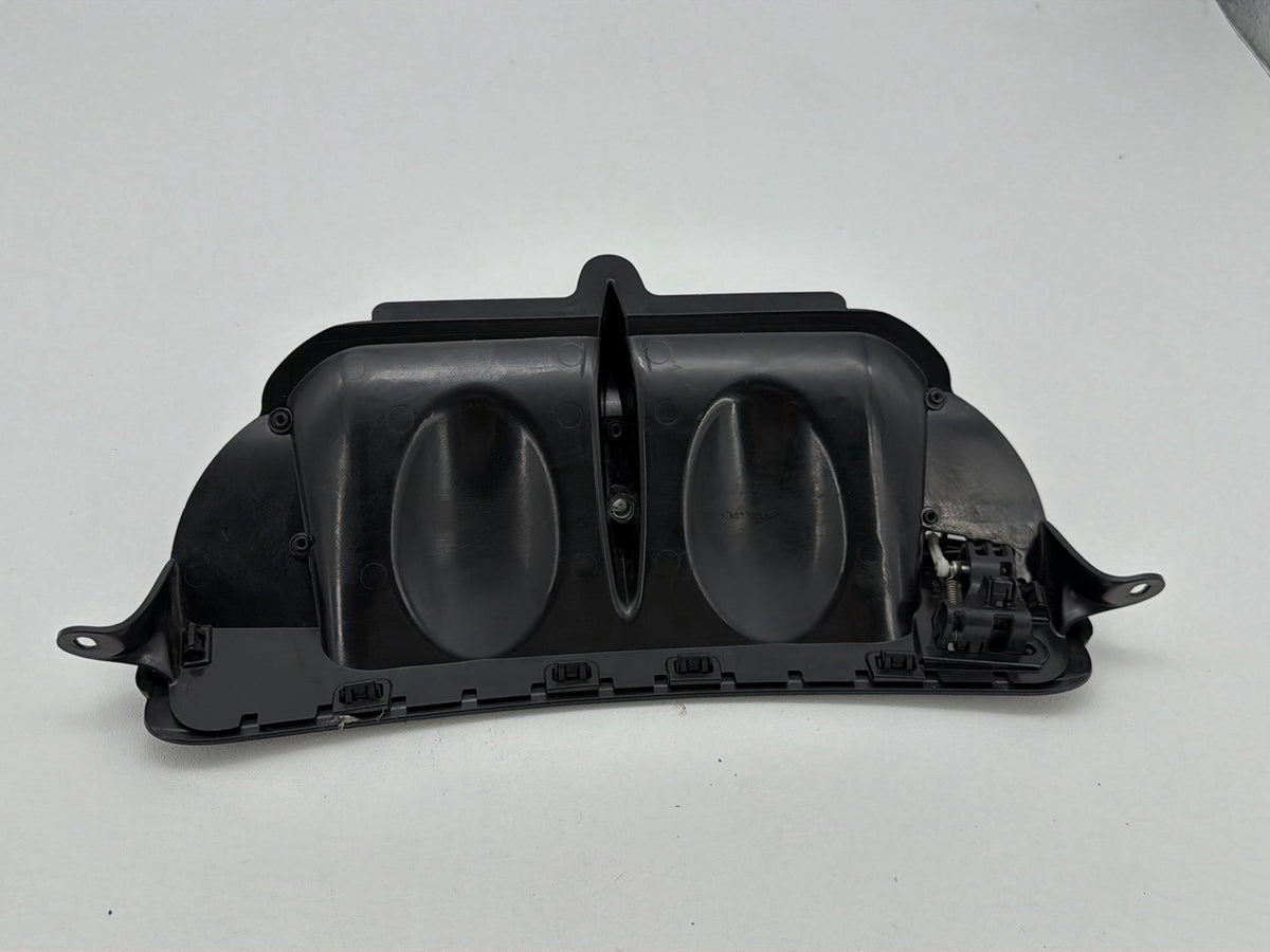 2014 Harley Electra Glide Touring Ultra OEM Front Inner Fairing Air Duct Vent