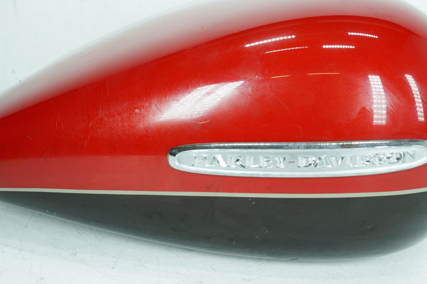 2011 - 2016 Harley-Davidson Touring Electra Glide Ultra Gas Gasoline Fuel Tank Reservoir  61356-08