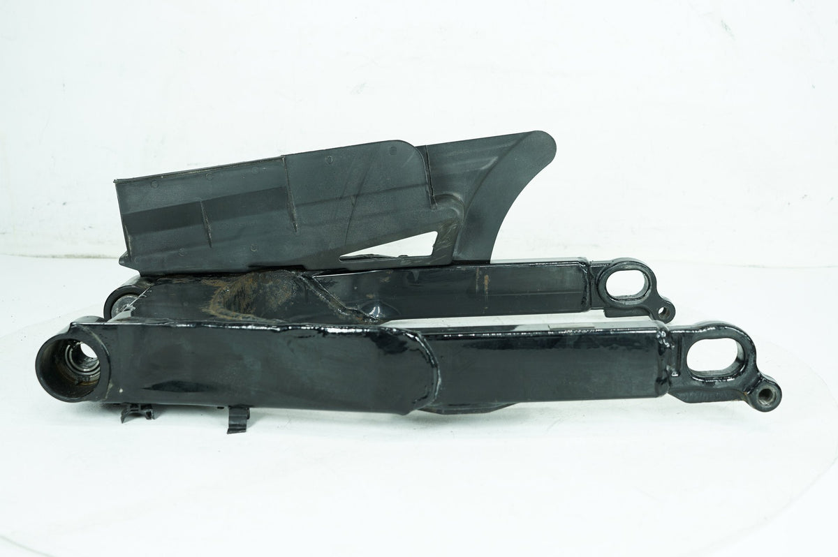 2008 Harley Touring FLHT Electra Glide OEM Rear Fork Swingarm Swing Arm