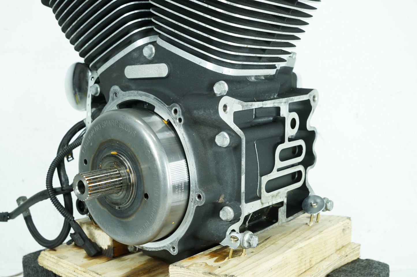 2007 - 2013 Harley-Davidson Touring Electra Glide Classic EFI Twin Cam 96 Engine Motor 19261-10