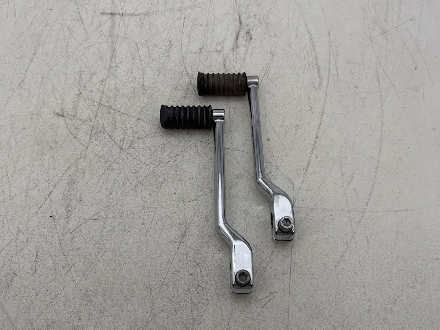 2007 Harley Electra Glide Touring Ultra OEM Gear Shifter Lever Pedal Pedals