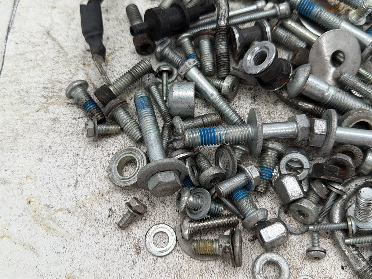 2014 Harley Dyna Low Rider FXDL OEM Hardware Bolts Nuts & Brackets