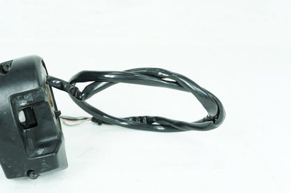 2017 - 2025 Harley-Davidson Touring Road Glide Ultra Right Engine Start Kill Switches Controls 71500129B