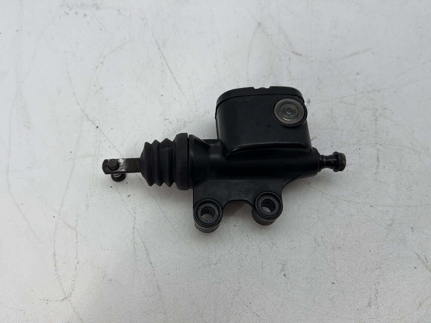 2008 Harley Road King Touring FLHR OEM Rear Brake Master Cylinder Reservoir